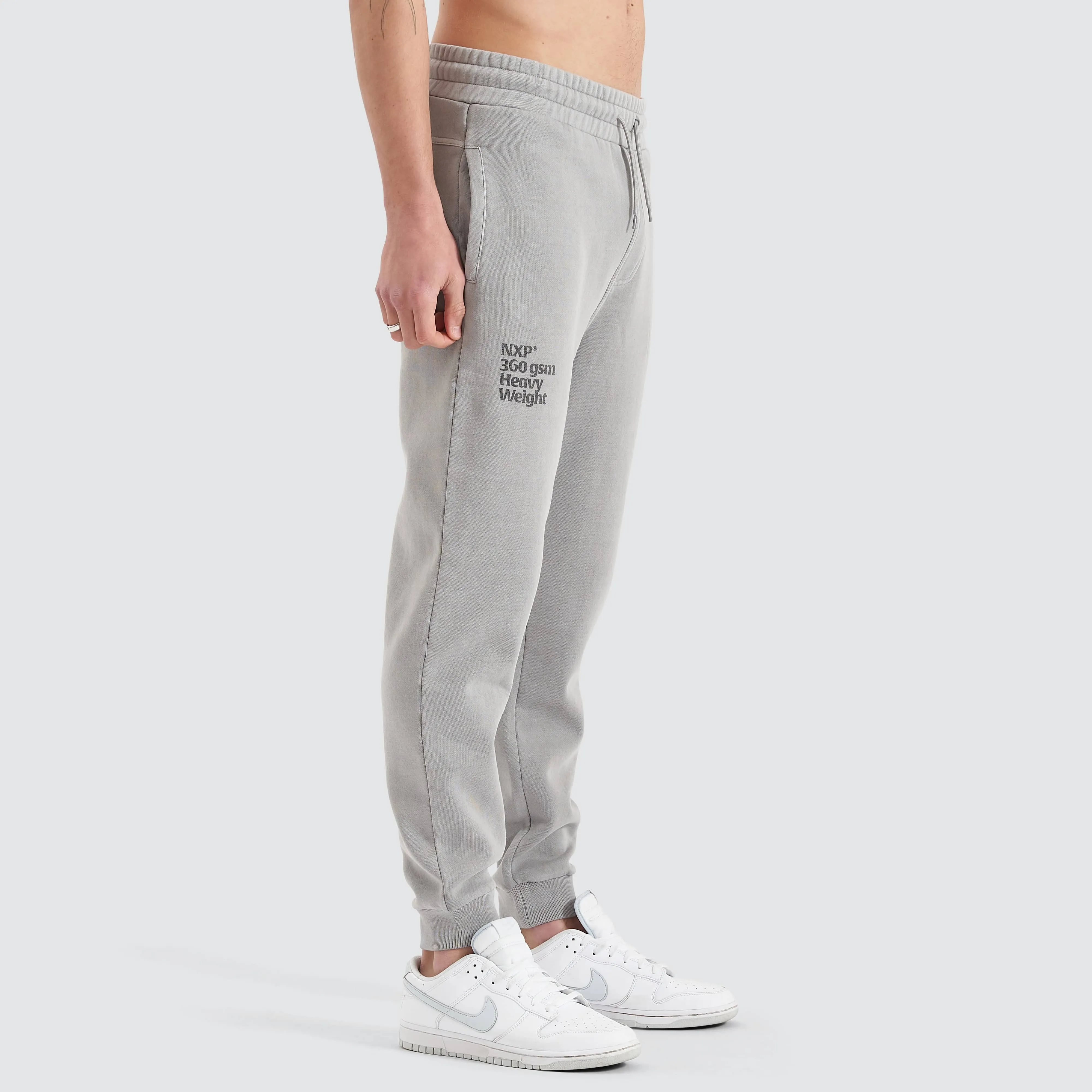 Core Line Heavy Trackpant Pigment Alloy