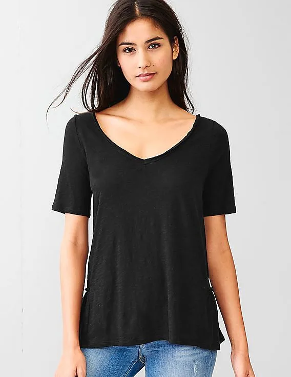 GAP Women Black Peplum Slub Tee