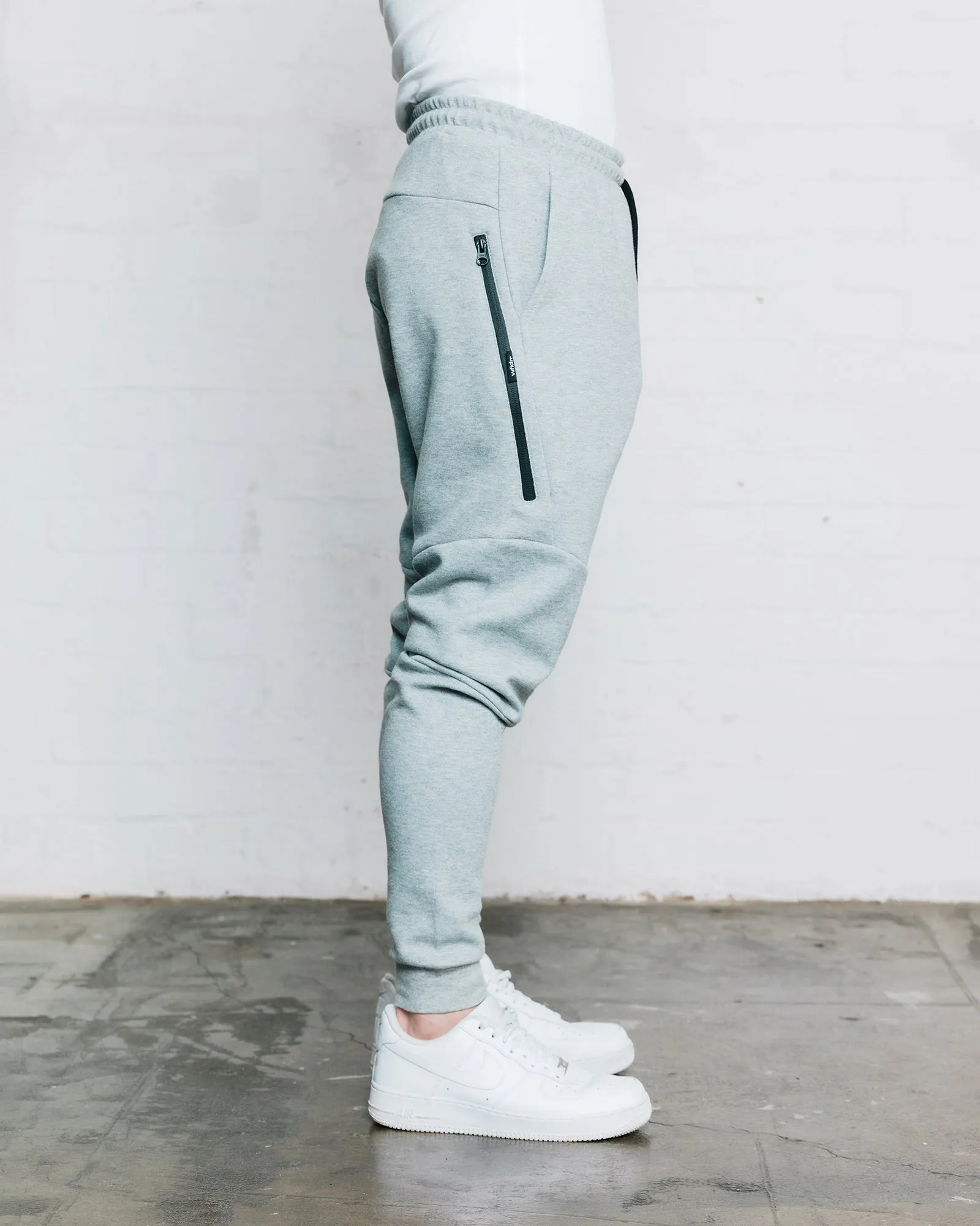 HOXTON V2 TECH TRACKPANT - GREY MARLE