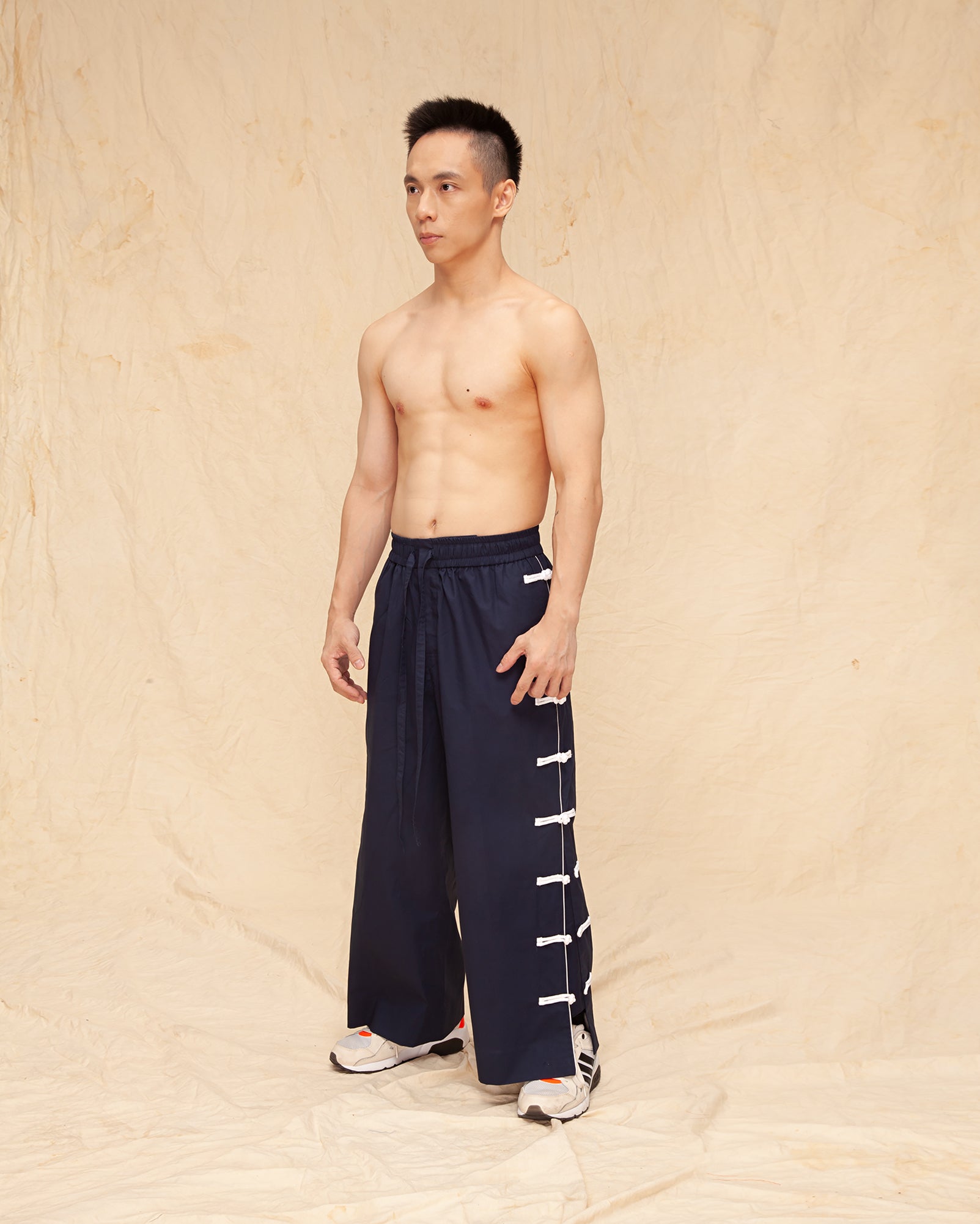 Li Bai Trackpants (Navy)