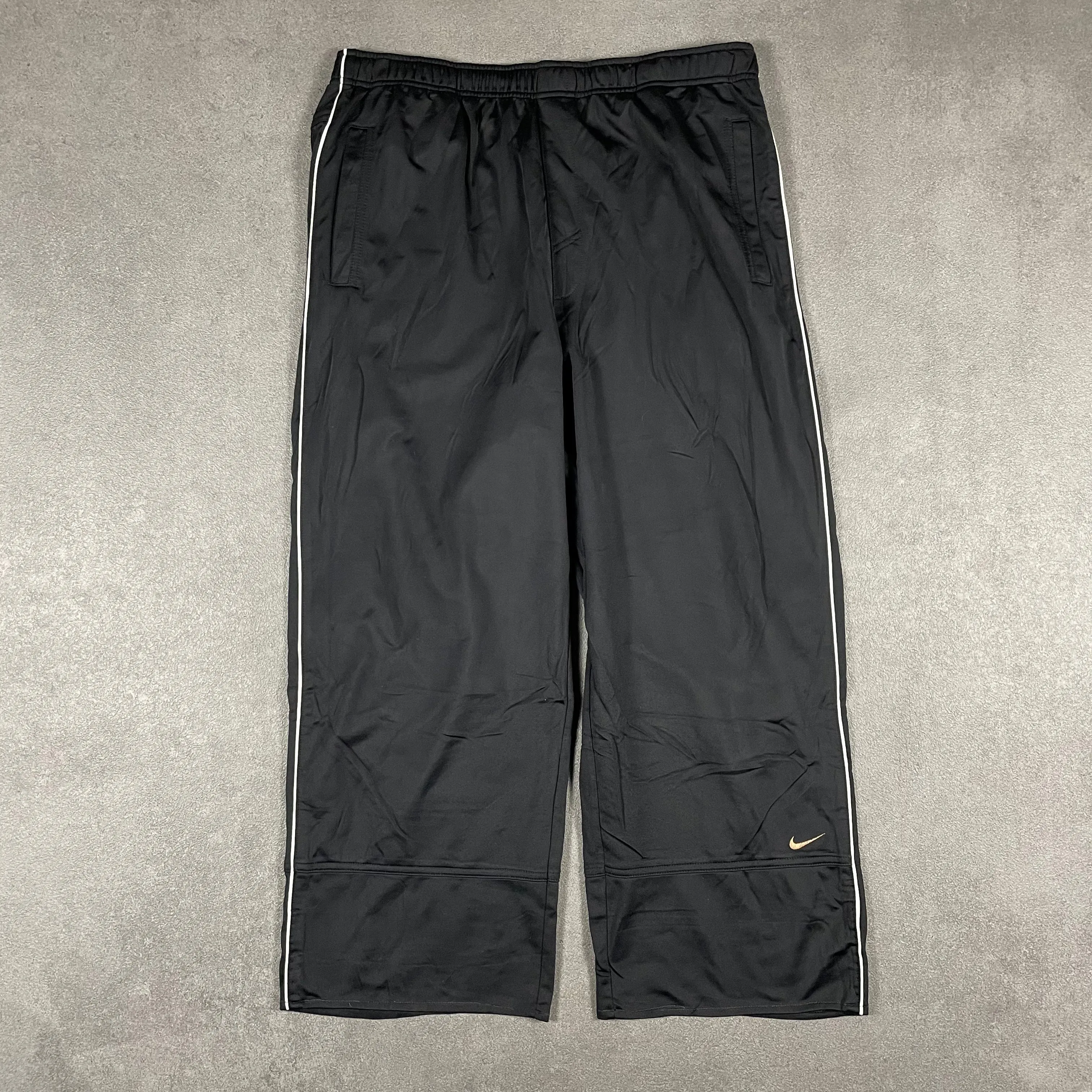 Nike vintage Trackpant (XXL)