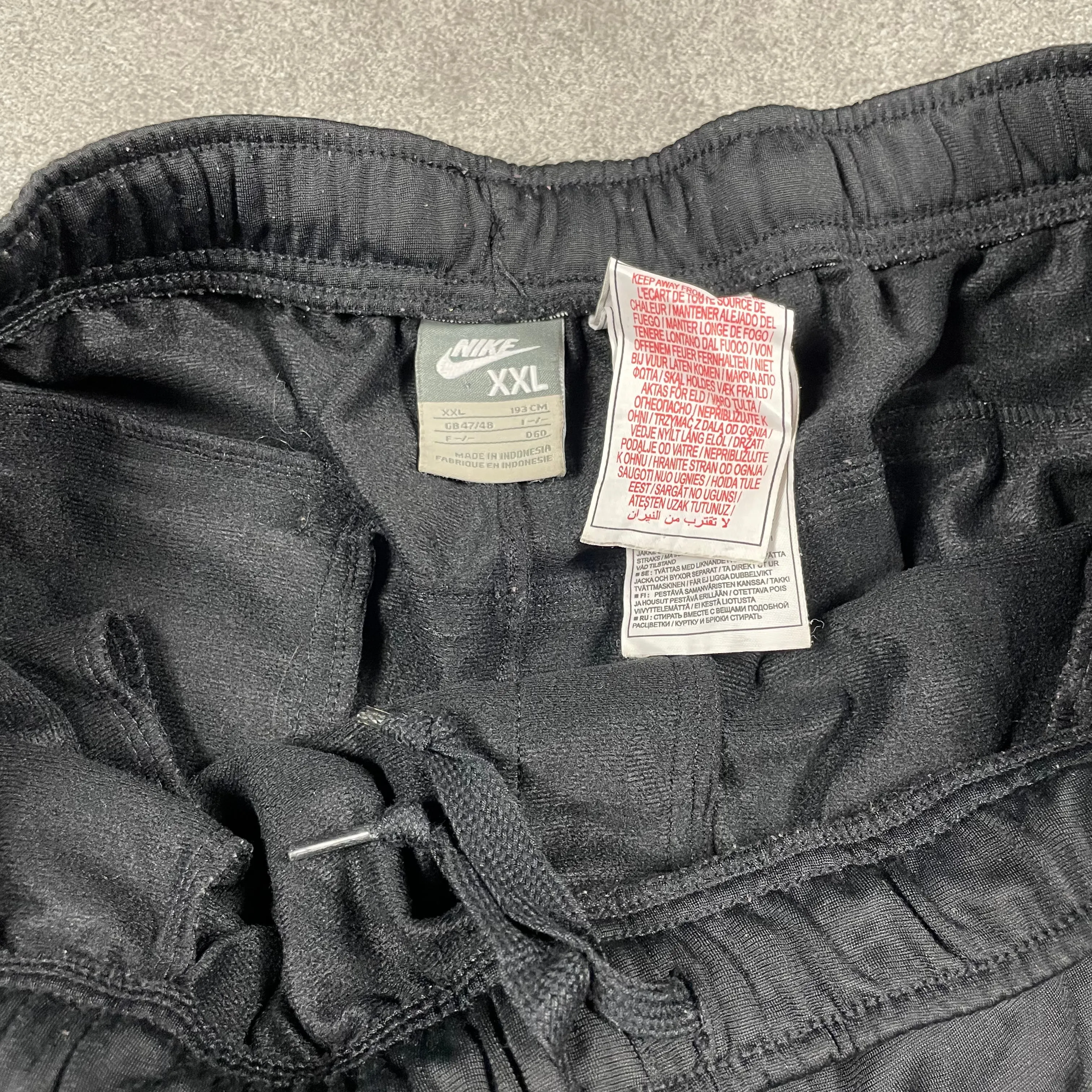 Nike vintage Trackpant (XXL)