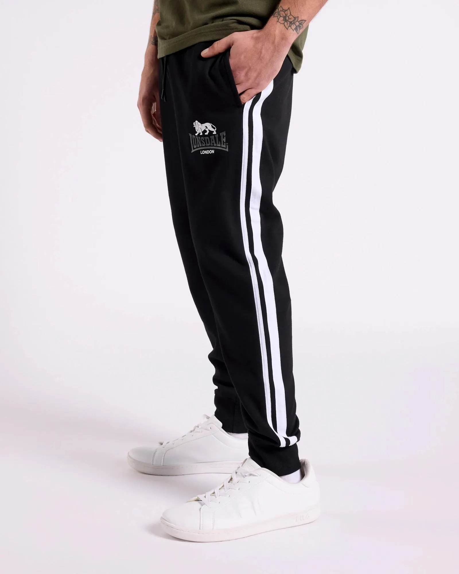 popular  Lonsdale London Trackpants