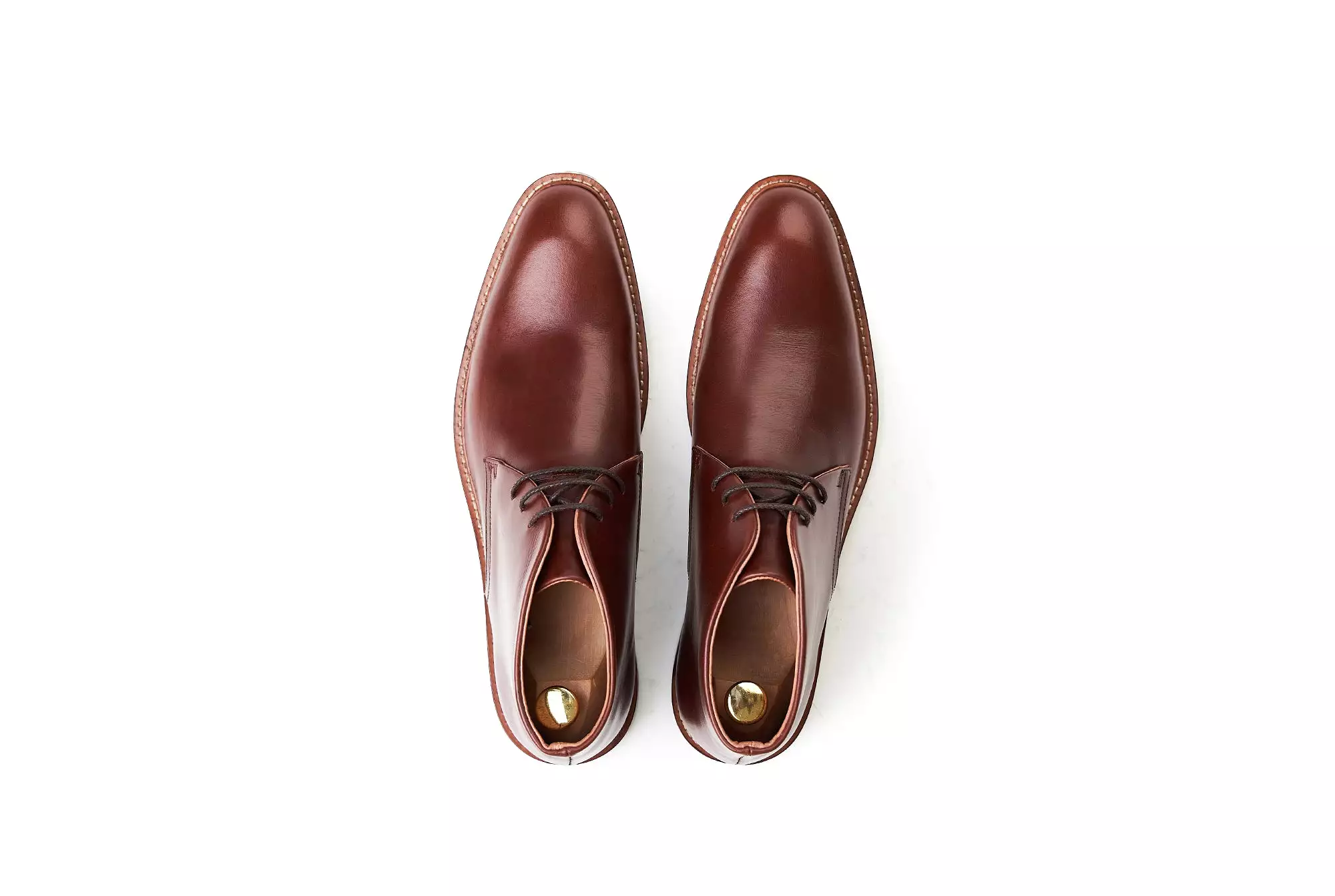 The Armas Chukka Boot - Chestnut Brown