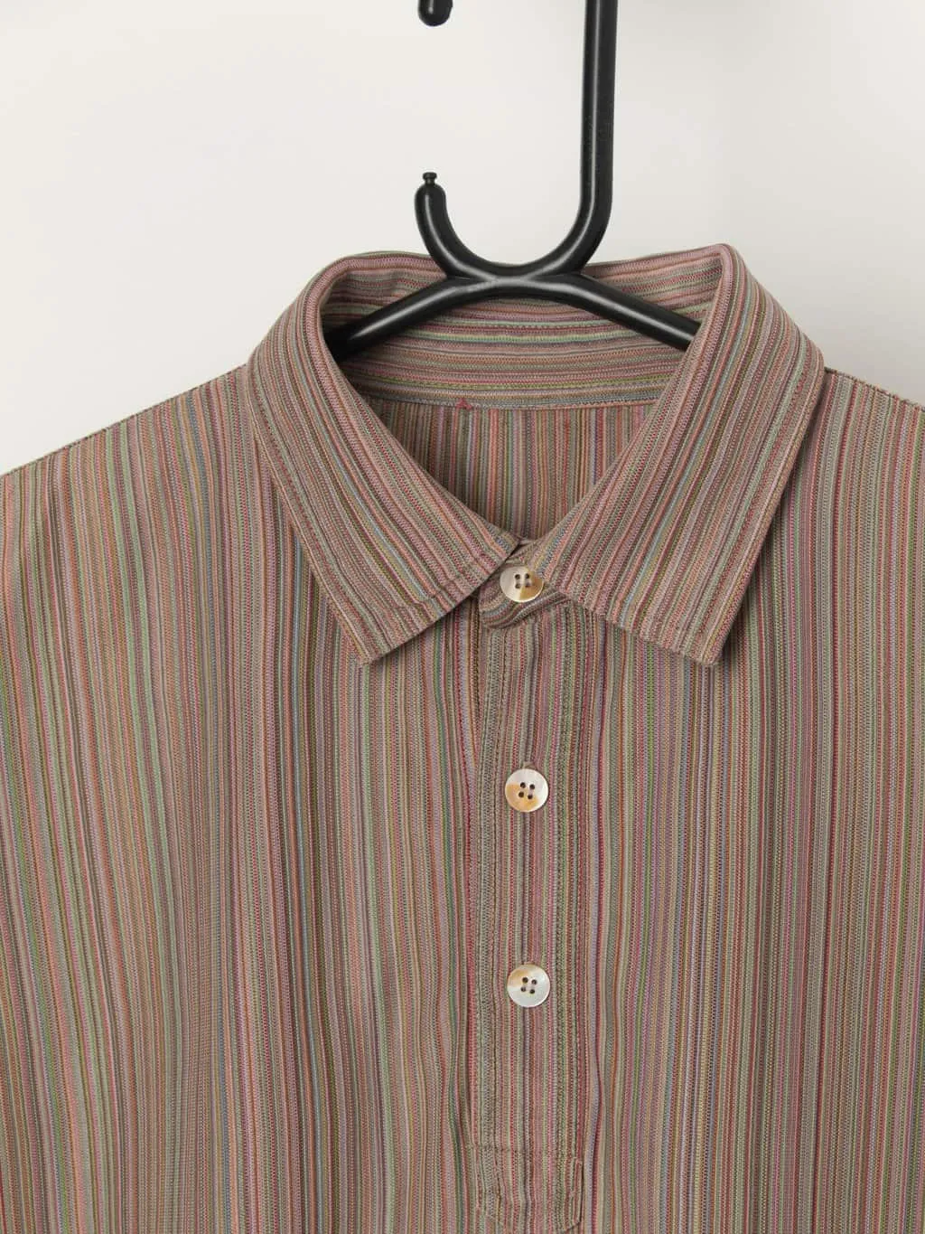 Vintage silk polo shirt with multicoloured stripes – Small / Medium