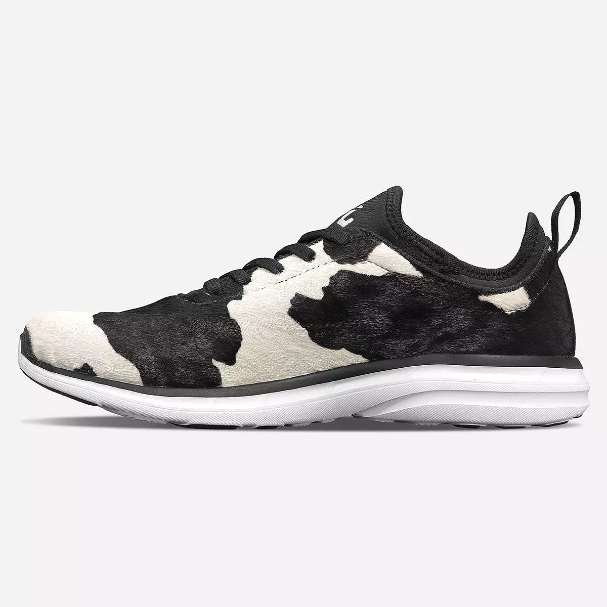 Women's Iconic Phantom Black / White / Cow